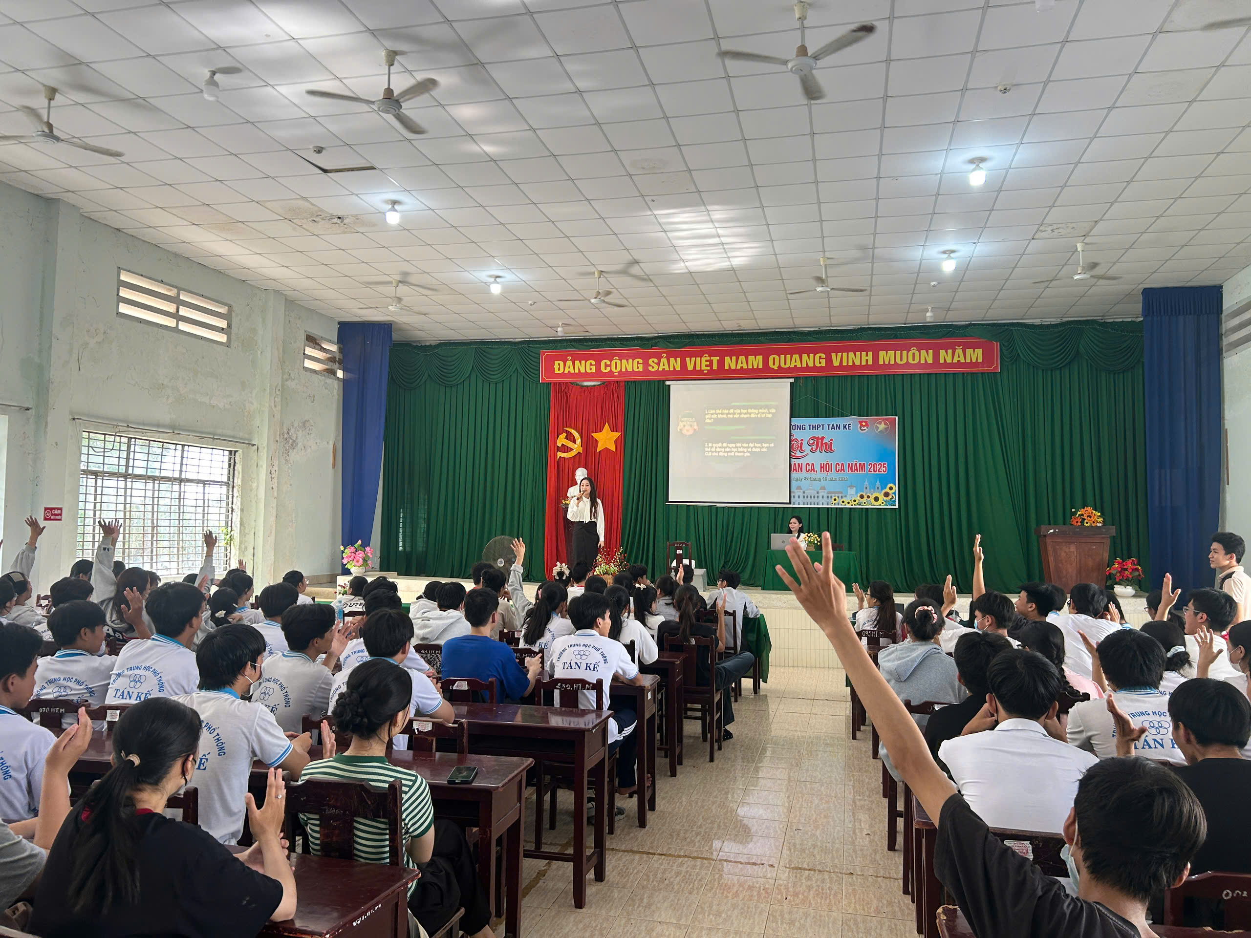 Workshop THPT Tán Kế — Chọn nghề thông minh thời AI